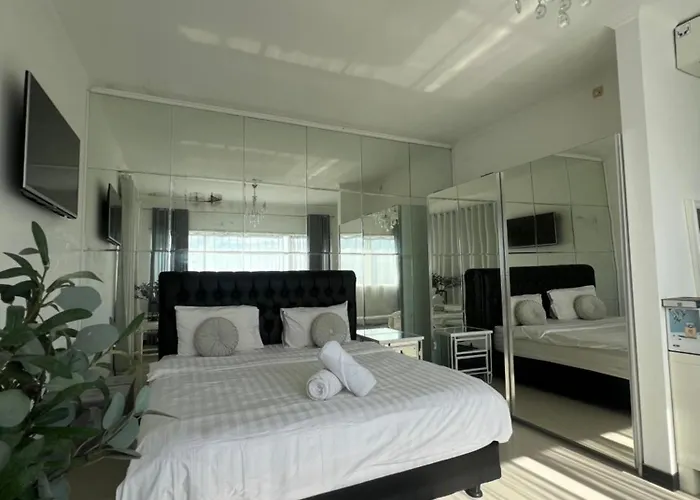 Вилла Sunnyrent. Luxury Tj White &