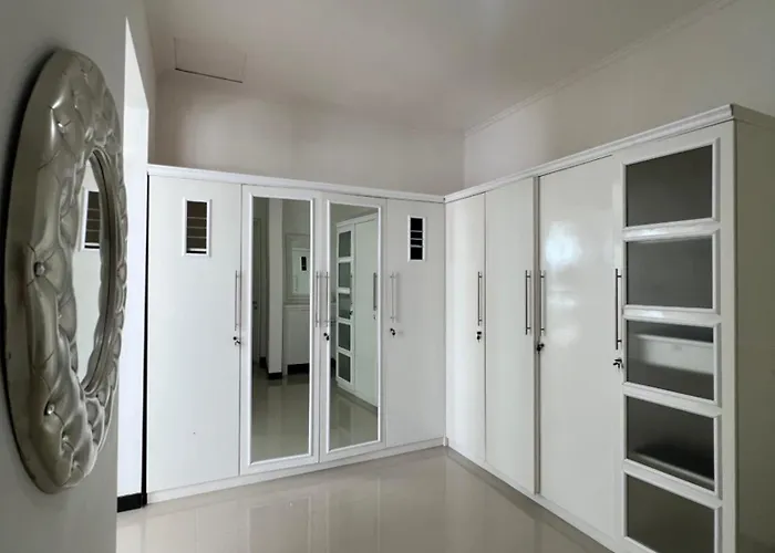 Вилла Sunnyrent. Luxury Tj White &