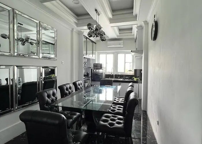 Sunnyrent. Luxury Tj White & * Унгасан