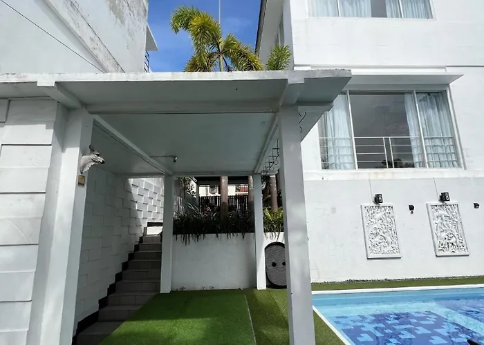 Вилла Sunnyrent. Luxury Tj White &