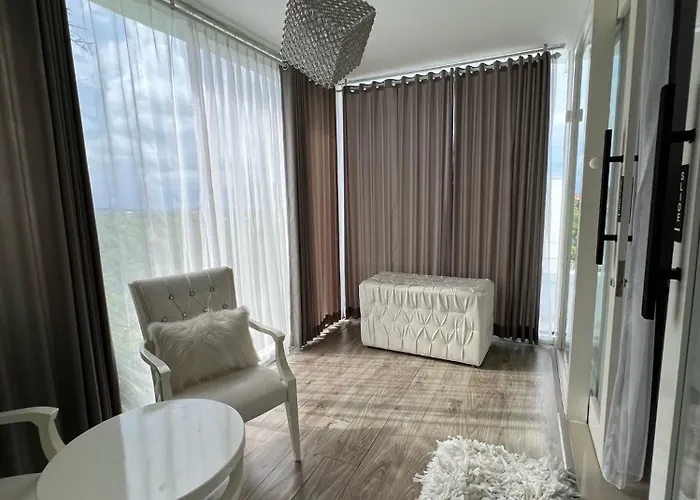 Sunnyrent. Luxury Tj White & Вилла Унгасан